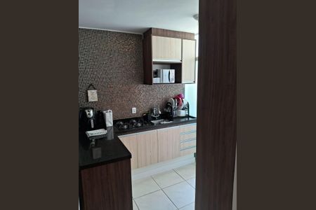 Cozinha de apartamento à venda com 2 quartos, 42m² em Vila Corberi, São Paulo