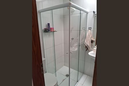 Banheiro de apartamento à venda com 2 quartos, 42m² em Vila Corberi, São Paulo