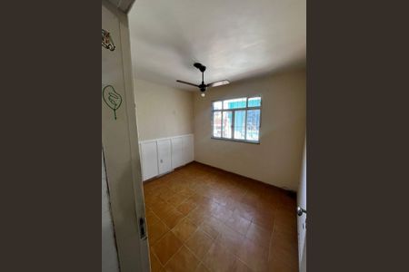 Quarto de apartamento para alugar com 2 quartos, 70m² em Jardim Catarina, São Gonçalo