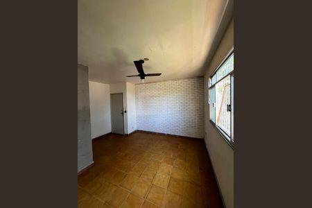 Sala de apartamento para alugar com 2 quartos, 70m² em Jardim Catarina, São Gonçalo