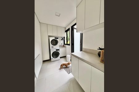 Casa de Condomínio à venda com 4 quartos, 500m² em Alphaville Residencial Um, Barueri