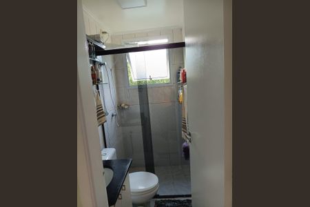 Banheiro de apartamento para alugar com 2 quartos, 47m² em Demarchi, São Bernardo do Campo