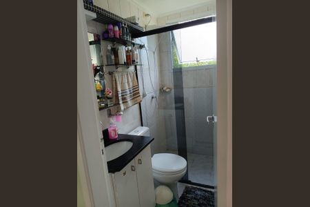 Banheiro de apartamento para alugar com 2 quartos, 47m² em Demarchi, São Bernardo do Campo