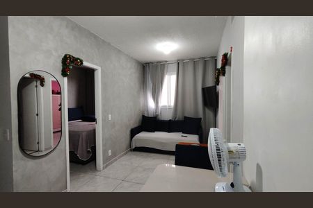 Sala de apartamento para alugar com 2 quartos, 42m² em Vila Sao Paulo, Ferraz de Vasconcelos
