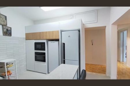 Cozinha de apartamento para alugar com 2 quartos, 70m² em Tristeza, Porto Alegre