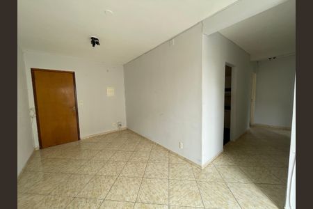 Sala de apartamento para alugar com 3 quartos, 60m² em Granja Viana Ii, Cotia