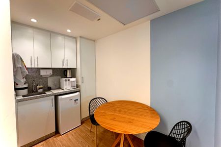 Apartamento para alugar com 1 quarto, 68m² em Centro, Rio de Janeiro