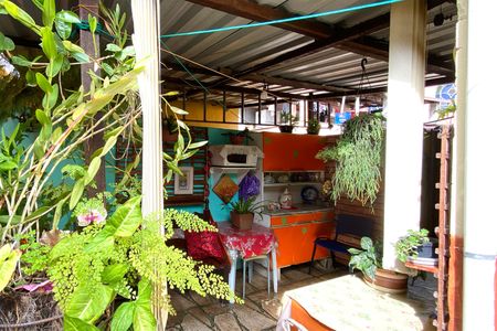 Área de Serviço de casa para alugar com 4 quartos, 360m² em Maria Virgínia, Belo Horizonte