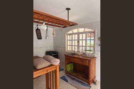 Cozinha de casa de condomínio para alugar com 3 quartos, 790m² em Cidade Paquelandia, Itaquaquecetuba