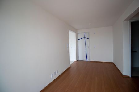 Sala de apartamento à venda com 2 quartos, 55m² em Irajá, Rio de Janeiro