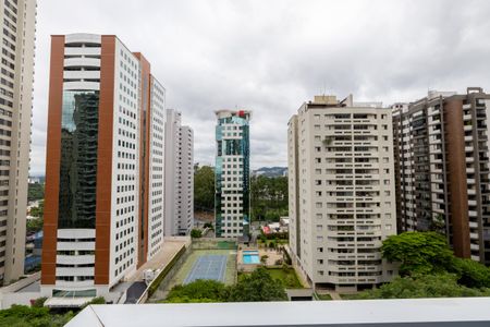 varanda de kitnet/studio à venda com 1 quarto, 40m² em Alphaville Industrial, Barueri