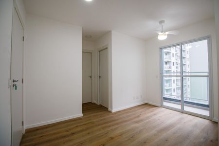 Sala de apartamento à venda com 2 quartos, 44m² em Santo Cristo, Rio de Janeiro