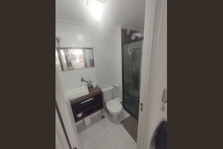 Banheiro de apartamento à venda com 2 quartos, 41m² em Vila Sabrina, São Paulo