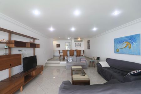 Sala de apartamento para alugar com 4 quartos, 220m² em Morro do Maluf, Guarujá