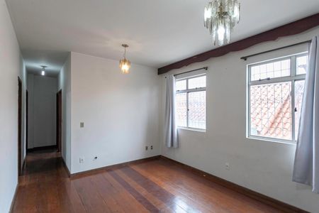 Sala de apartamento à venda com 3 quartos, 90m² em Carlos Prates, Belo Horizonte