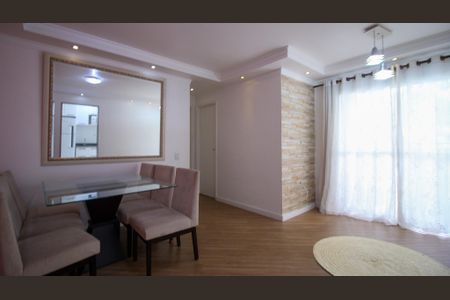 Sala de apartamento para alugar com 2 quartos, 55m² em Sítio da Figueira, São Paulo