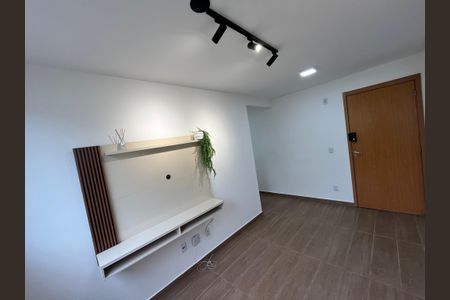 Sala de apartamento para alugar com 1 quarto, 40m² em Vila Cosmopolita, São Paulo