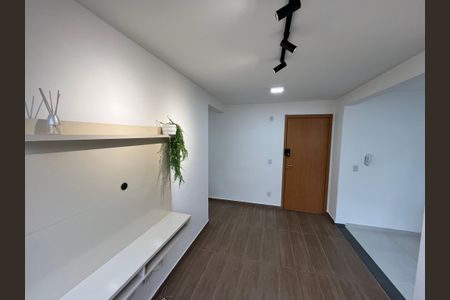 Sala de apartamento para alugar com 1 quarto, 40m² em Vila Cosmopolita, São Paulo
