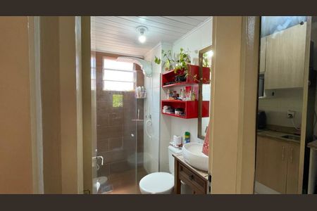 Banheiro de apartamento à venda com 2 quartos, 46m² em Canudos, Novo Hamburgo