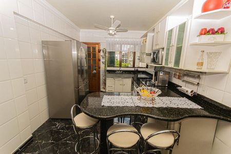 Cozinha de apartamento para alugar com 3 quartos, 239m² em Centro, Canoas