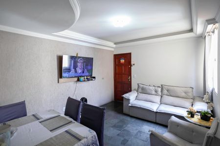 Sala de apartamento para alugar com 2 quartos, 47m² em Floramar, Belo Horizonte