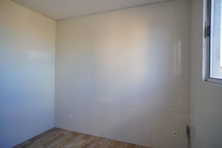 Quarto 1 de apartamento para alugar com 1 quarto, 38m² em Costa E Silva, Porto Alegre