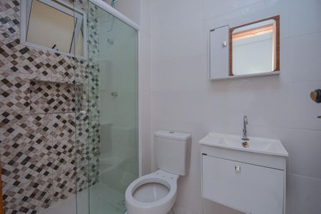 Banheiro de apartamento para alugar com 1 quarto, 22m² em Parque Grajaú, São Paulo