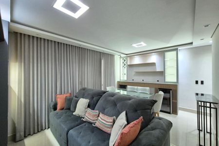 Sala de TV de apartamento para alugar com 3 quartos, 112m² em Vila Progresso, Campinas