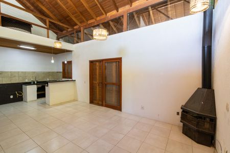 Sala de casa à venda com 3 quartos, 730m² em Vila Conceição, Porto Alegre