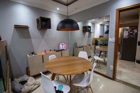 Sala de casa para alugar com 4 quartos, 250m² em Vila da Penha, Rio de Janeiro