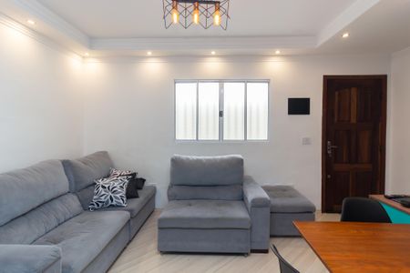 Sala de casa de condomínio para alugar com 3 quartos, 60m² em Vila Regina, São Paulo