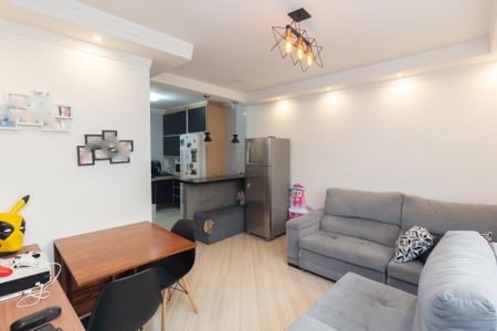 Sala de casa de condomínio para alugar com 3 quartos, 60m² em Vila Regina, São Paulo