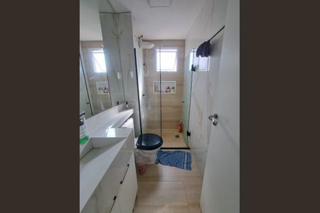 Banheiro de apartamento para alugar com 2 quartos, 40m² em Santa Maria, Osasco