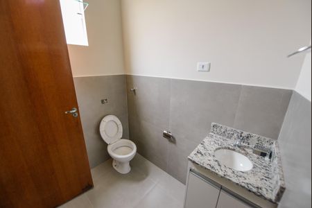 Banheiro de kitnet/studio para alugar com 1 quarto, 45m² em Vila Nogueira, Taubaté