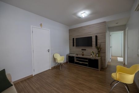 Sala de apartamento à venda com 2 quartos, 79m² em Empresarial 18 do Forte, Barueri