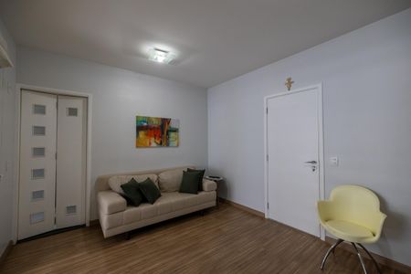 Sala de apartamento à venda com 2 quartos, 79m² em Empresarial 18 do Forte, Barueri