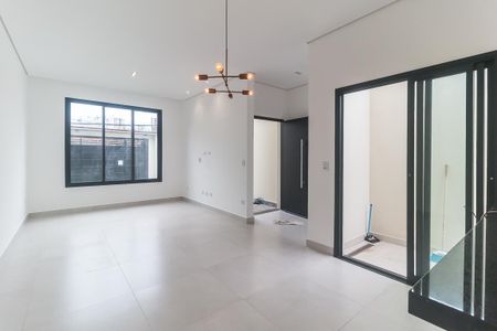 Sala de casa para alugar com 2 quartos, 83m² em Centro, Mogi das Cruzes