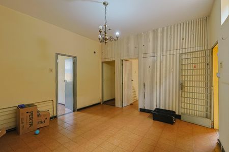 Casa à venda com 4 quartos, 225m² em Gutierrez, Belo Horizonte