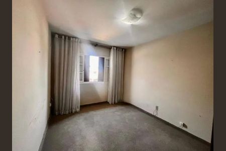 Casa à venda com 2 quartos, 120m² em Jardim Aeroporto, São Paulo