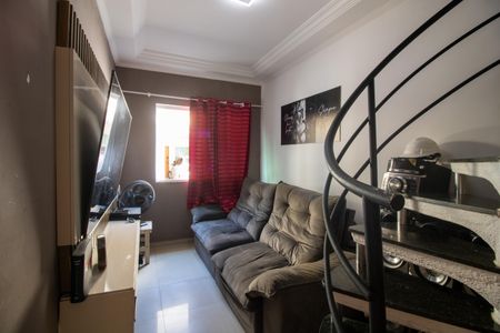 Sala de casa de condomínio à venda com 3 quartos, 76m² em Jardim Danfer, São Paulo