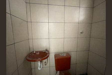 Banheiro de kitnet/studio para alugar com 1 quarto, 30m² em Parque Mirante da Mata, Cotia