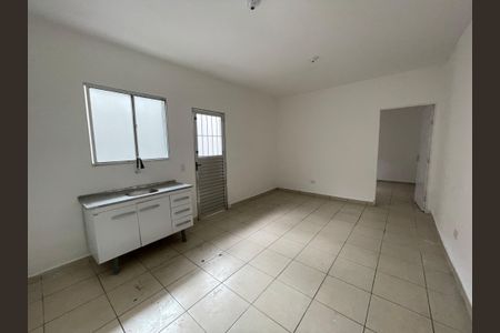 Cozinha de kitnet/studio para alugar com 1 quarto, 30m² em Parque Mirante da Mata, Cotia