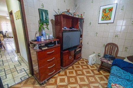 Sala de TV de casa à venda com 3 quartos, 400m² em São Bernardo, Belo Horizonte