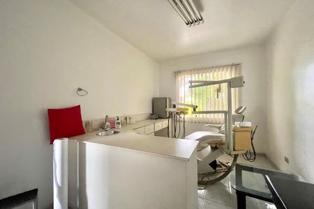 Quarto 1 de casa para alugar com 3 quartos, 350m² em Planalto Paulista, São Paulo