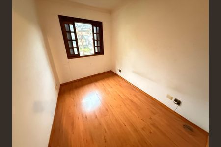 Foto 08 de casa à venda com 2 quartos, 150m² em Jardim Monte Azul, São Paulo