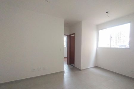 Sala de apartamento para alugar com 2 quartos, 54m² em Jardim Sul, Uberlândia
