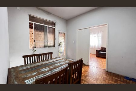 Casa para alugar com 4 quartos, 150m² em Jaraguá, Belo Horizonte