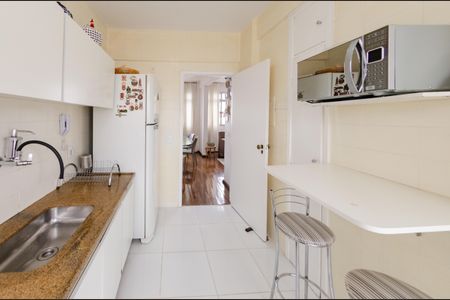 Cozinha de apartamento à venda com 4 quartos, 120m² em Gutierrez, Belo Horizonte