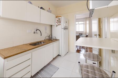 Cozinha de apartamento à venda com 4 quartos, 120m² em Gutierrez, Belo Horizonte