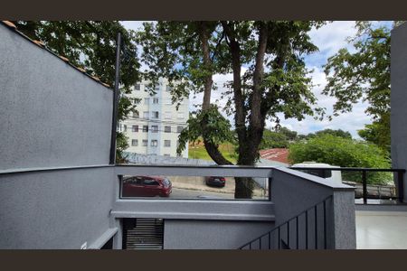 Vista de casa para alugar com 2 quartos, 175m² em Jardim das Maravilhas, Santo André